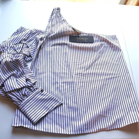 Nwt Revolve  Petersyn Lara Top in Empire - Picture 5 of 11